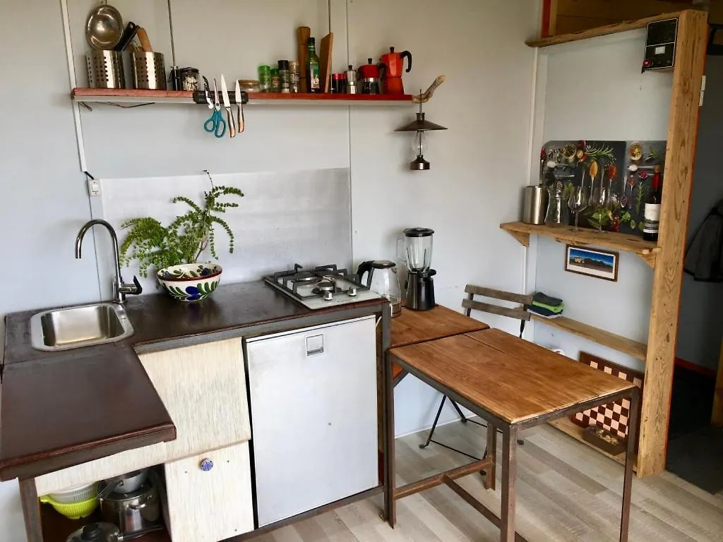 Micro House Apartment La Oliva